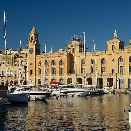 2br Gozo Escape With Private Tub & Backyard By 360 Estates Apartment Ta' Abram